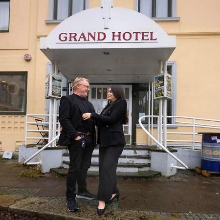 Grand Hotel Halden Bagian luar foto