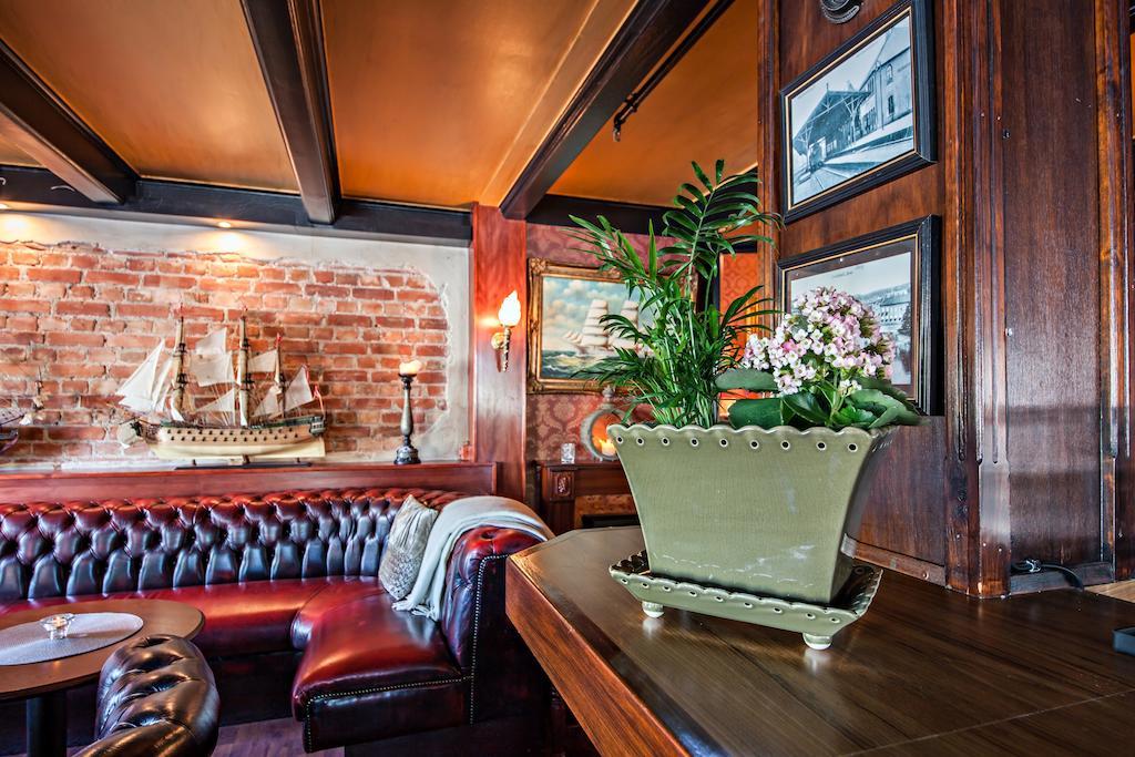 Grand Hotel Halden Bagian luar foto