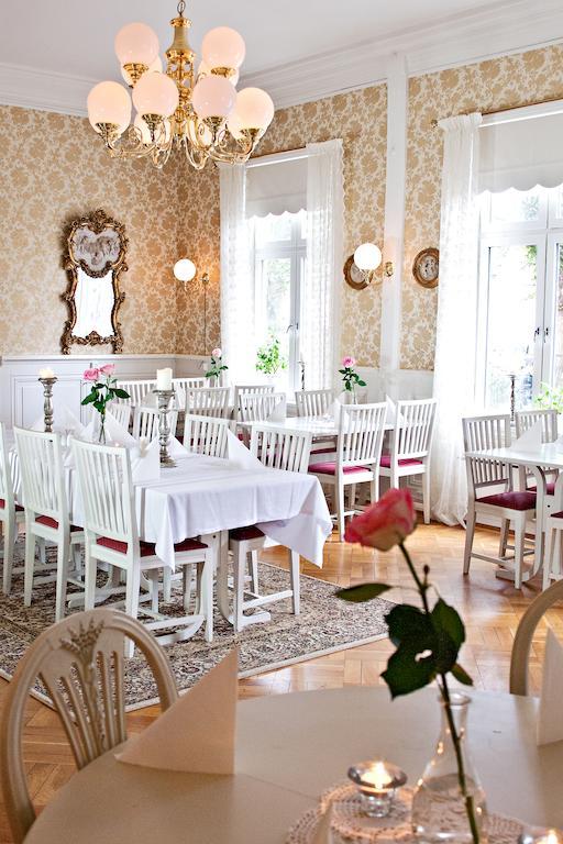 Grand Hotel Halden Bagian luar foto